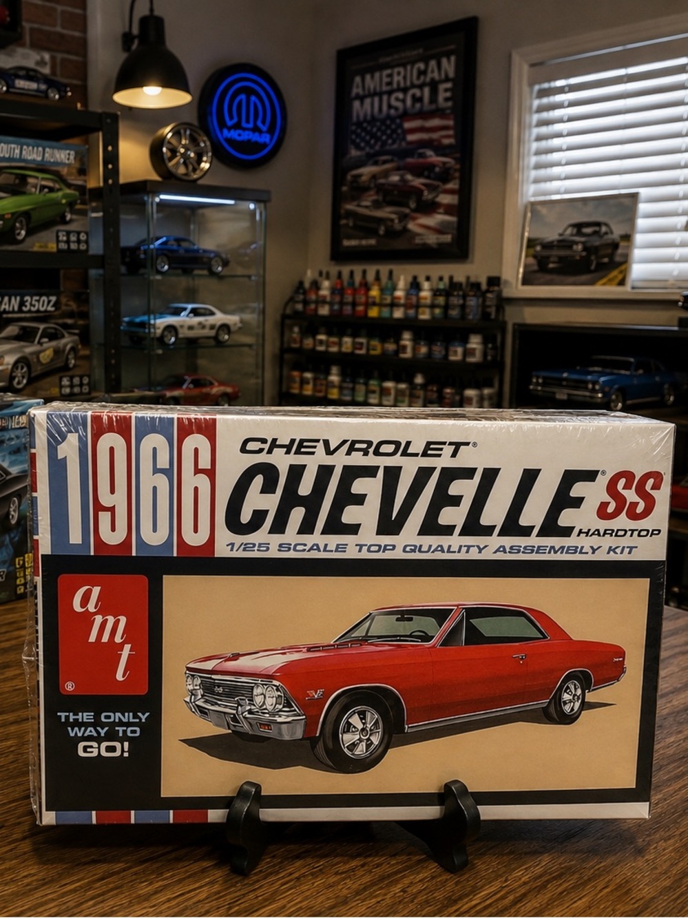 1966 Chevrolet Chevelle SS Hardtop 1/25 Model Kit – 110 Parts – New Sealed